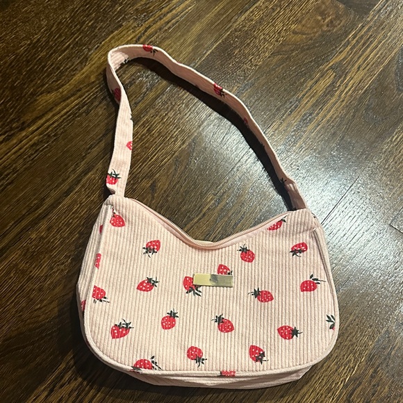 Pink Purse - Picture 6 of 11